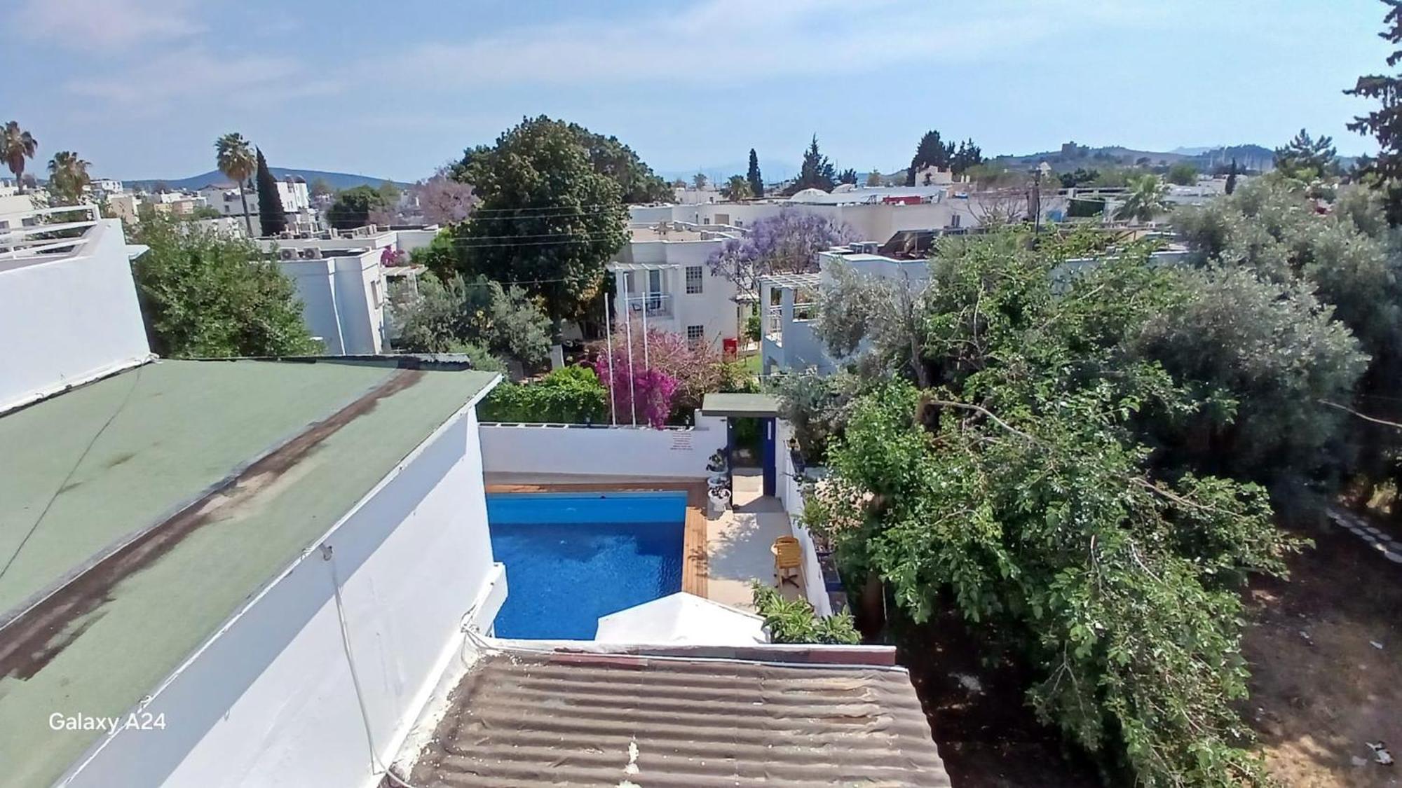 Kavala Hotel 2*